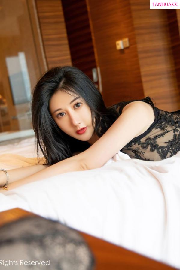 苏小曼  新人模特苏小曼 魅惑的镂空服饰第61张图片